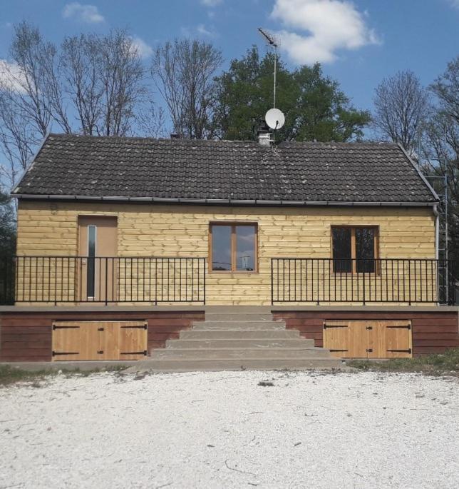 Maison Independante Villa Saint-Amand-en-Puisaye Exterior photo